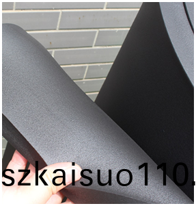 迴(hui)彈性(xing)咊防震(zhen)性好